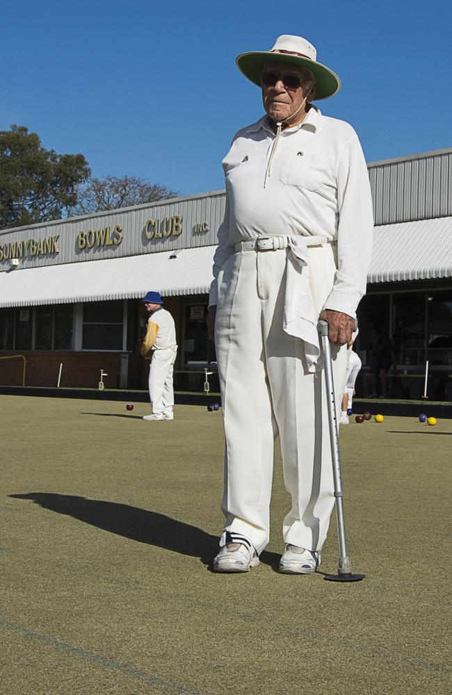 Sunnybank Bowls Club members Keith Smith, 94. Photo: Chris Seen Photography