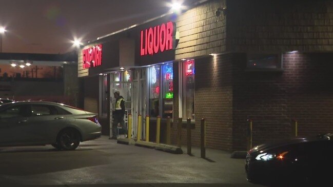 Suspects in custody after lengthy SWAT standoff at Midlothian liquor ...