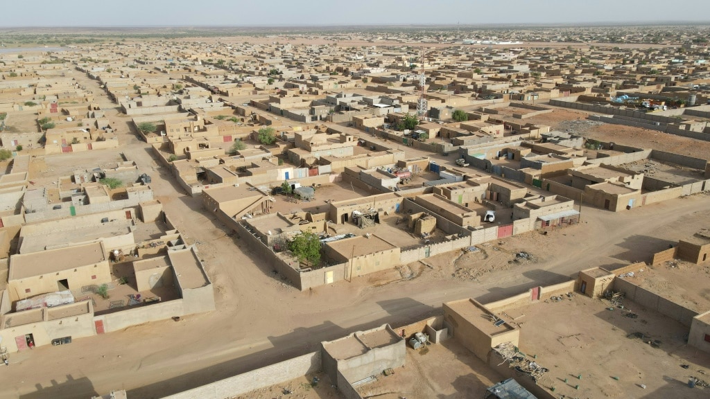 Fighting breaks out as Mali army closes on Tuareg rebel town | news.com ...