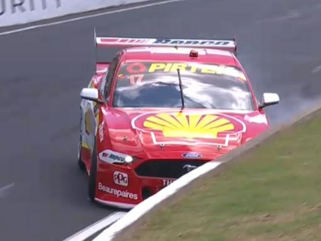 Scott McLaughlin's crash during Practice 5.