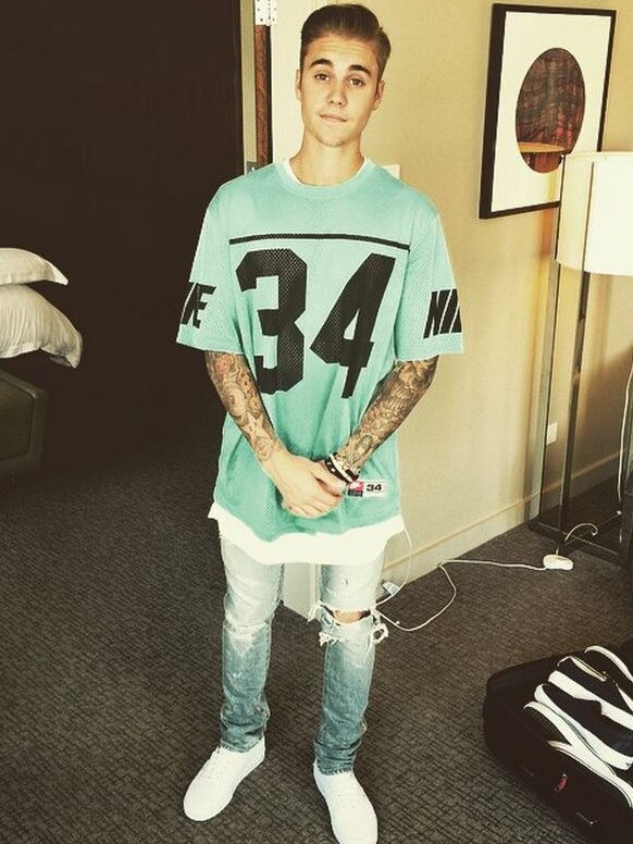 Justin Bieber poses in his hotel room, “Vans on vans on vans” Picture: Instagram