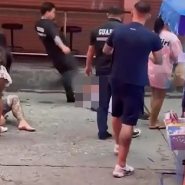 The horrific moment a security guard kicked the British man in the head. Picture: ViralPress