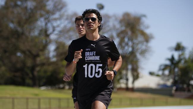 Lawson Humphries ran a time of 6:57 minutes in the 2km time trial at the WA state combine. Picture: Theron Kirkman/AFL Photos