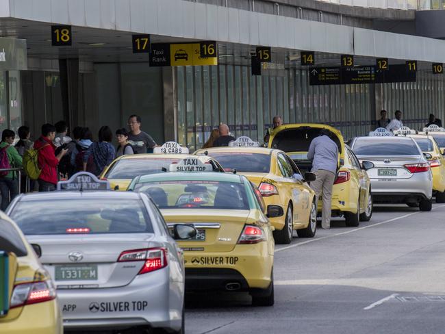 The change taxi drivers say will stop Melbourne Airport fare rip-offs