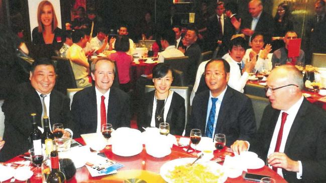 Ernest Wong, Bill Shorten, Huang Xiangmo and Luke Foley at the Chinese Friends of Labor dinner.