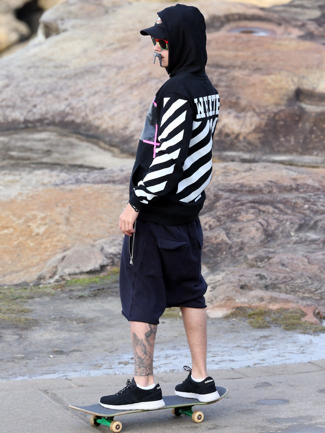 Justin Bieber spotted skating around Bondi. Picture: KHAPGG/Matrix