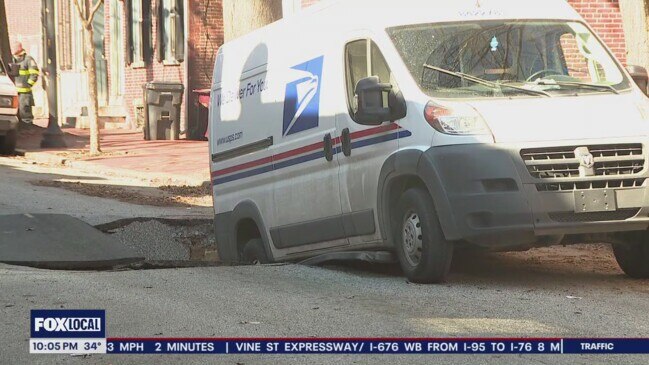 Sinkhole Nearly Swallows Postal Van As Residents Evacuate In Wilmington ...