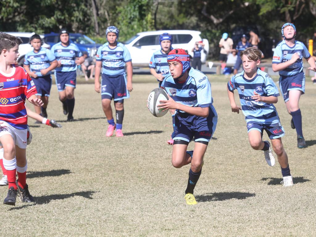 GCDRU juniors. Helensvale Hogs vs. Bond Pirates U 12's. 14 July 2024 Miami Picture by Richard Gosling