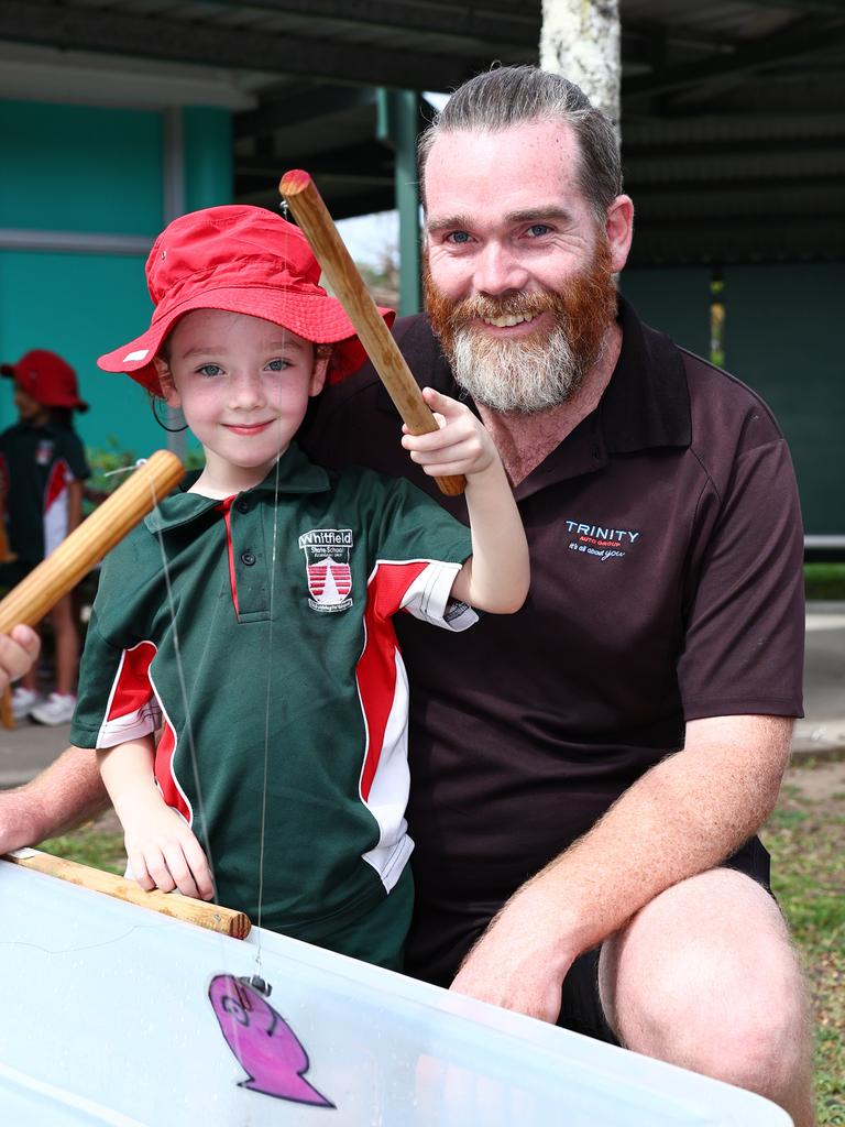 Scott Neil with his daughter Lilly Neil, 5, at the Whitfield State School Father's Day activity afternoon. Picture: Brendan Radke