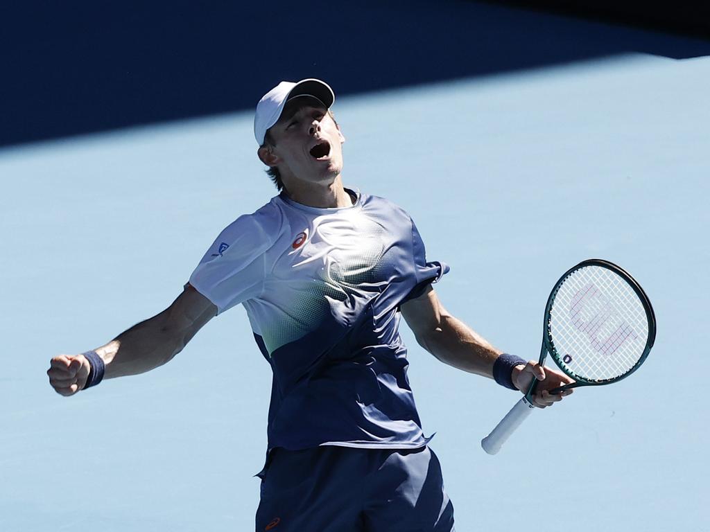 Alex de Minaur is through to the fourth round. Picture: Darrian Traynor/Getty Images.