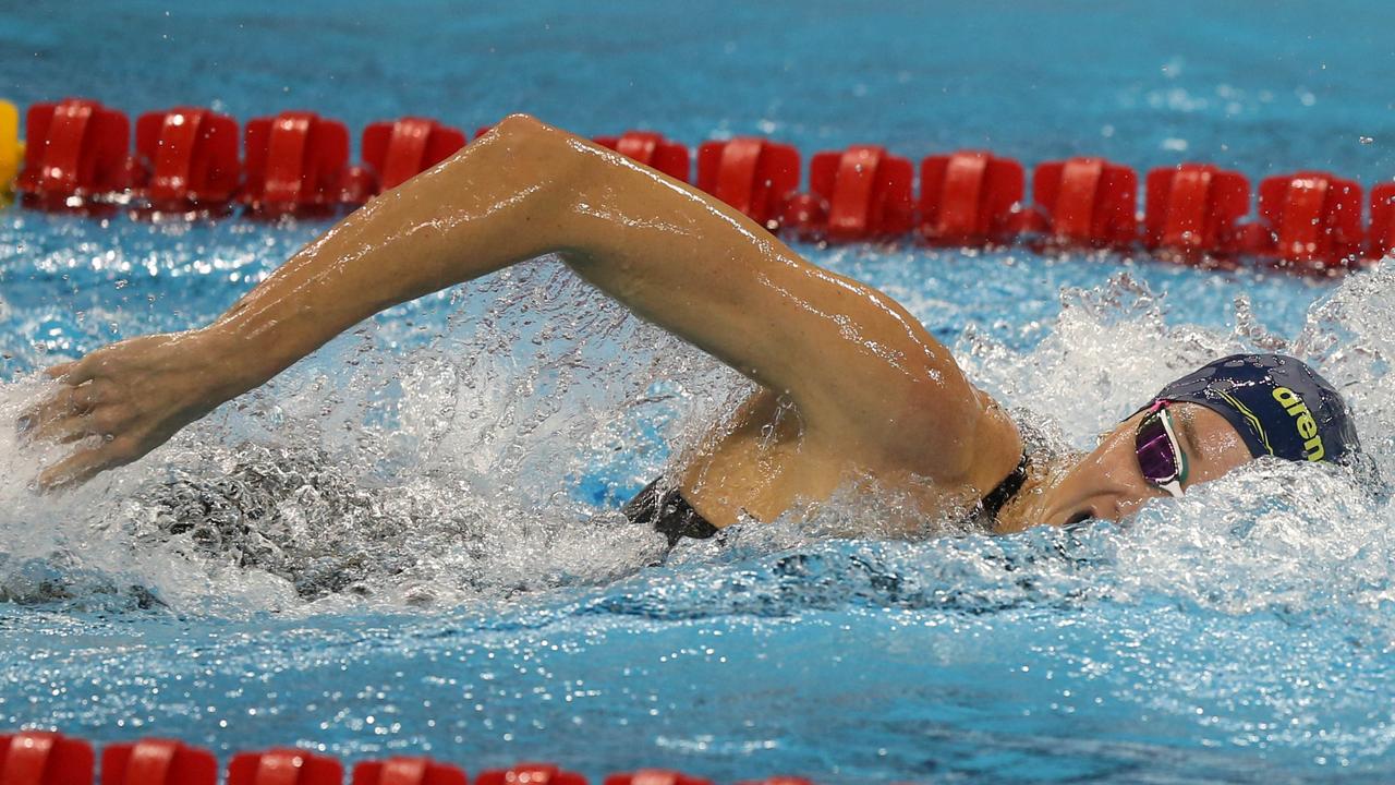 Madison Wilson of Australia competes in the Women's 200m freestyle at the Doha World Cup. Photo: Getty Images