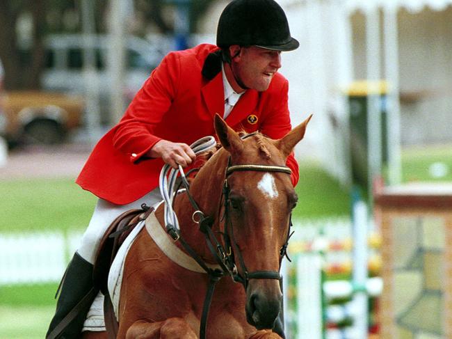 Horsemanship - equestrian Anthony Thomas riding horse Fluke during showjumping event at Colley Reserve 29 Dec 1999. a/ct