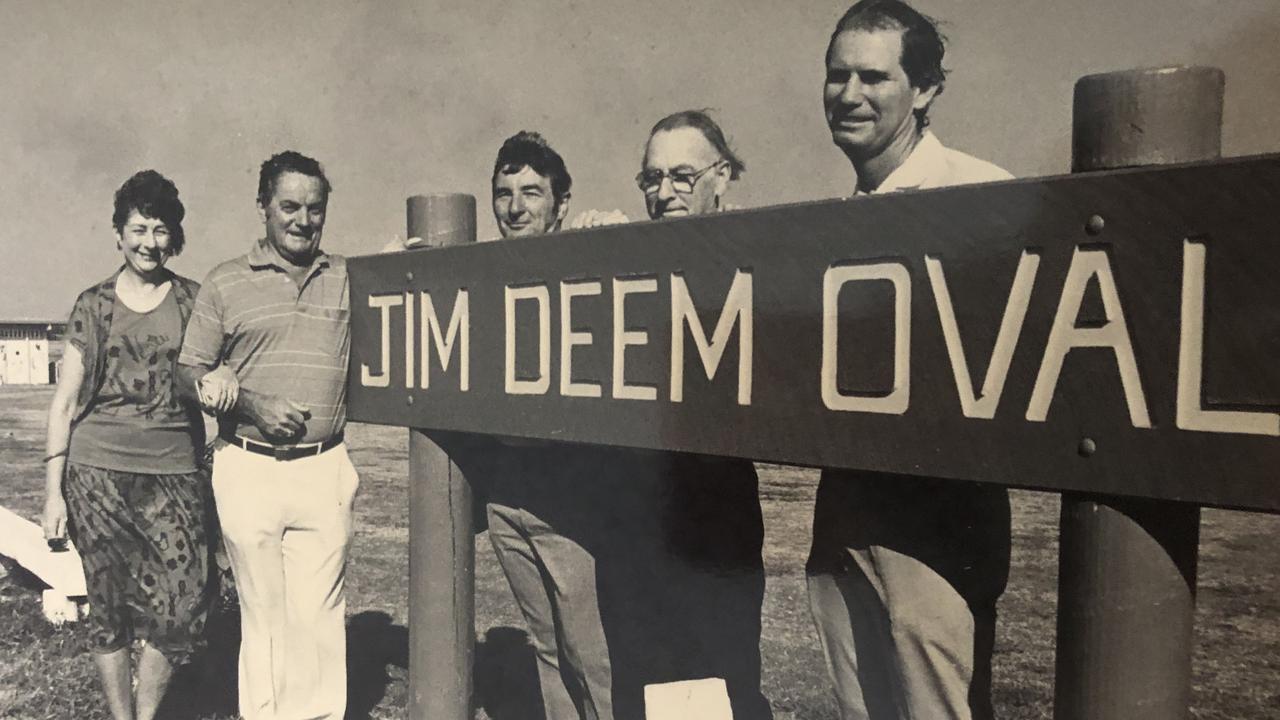 Margaret Deem and Jim Deem (far left) standing with Harry Buchbach then Junior Patron (second from right) and Peter Ledger then Junior President (far right) in 1989 on the day the oval was named.