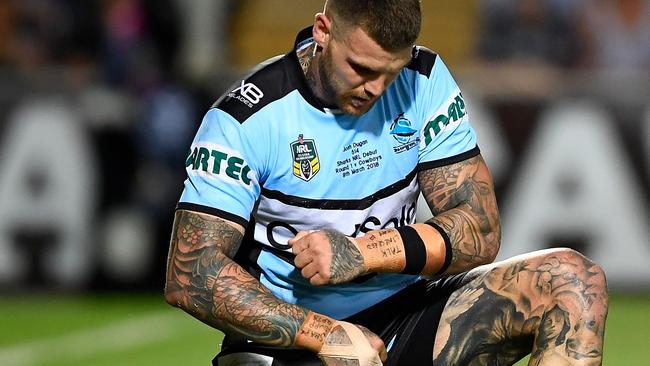 Why on Earth did Josh Dugan do this? Picture: Ian Hitchcock/Getty Images