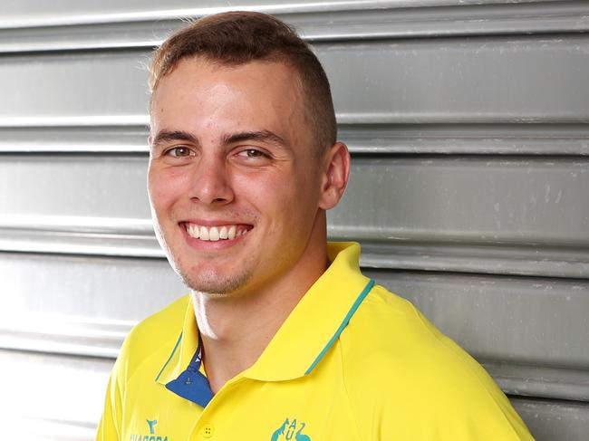 Com Games.Commonwealth Games Australia Chef de Mission Steve Moneghetti along with selected athletes in the 2018 Commonwealth Games team getting uniforms fitted.Trae Williams.Picture: NIGEL HALLETT