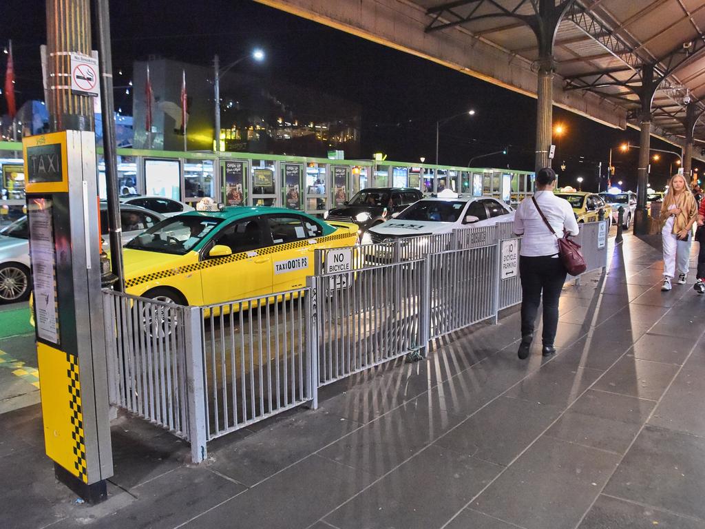 Why Victorians may soon be slugged more for taxis | Herald Sun