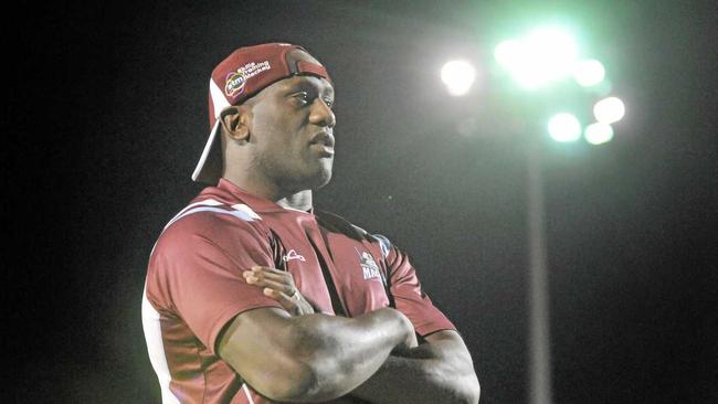 Wendell Sailor at Cutters trainingPhoto Tony Martin / Daily Mercury. Picture: Tony Martin