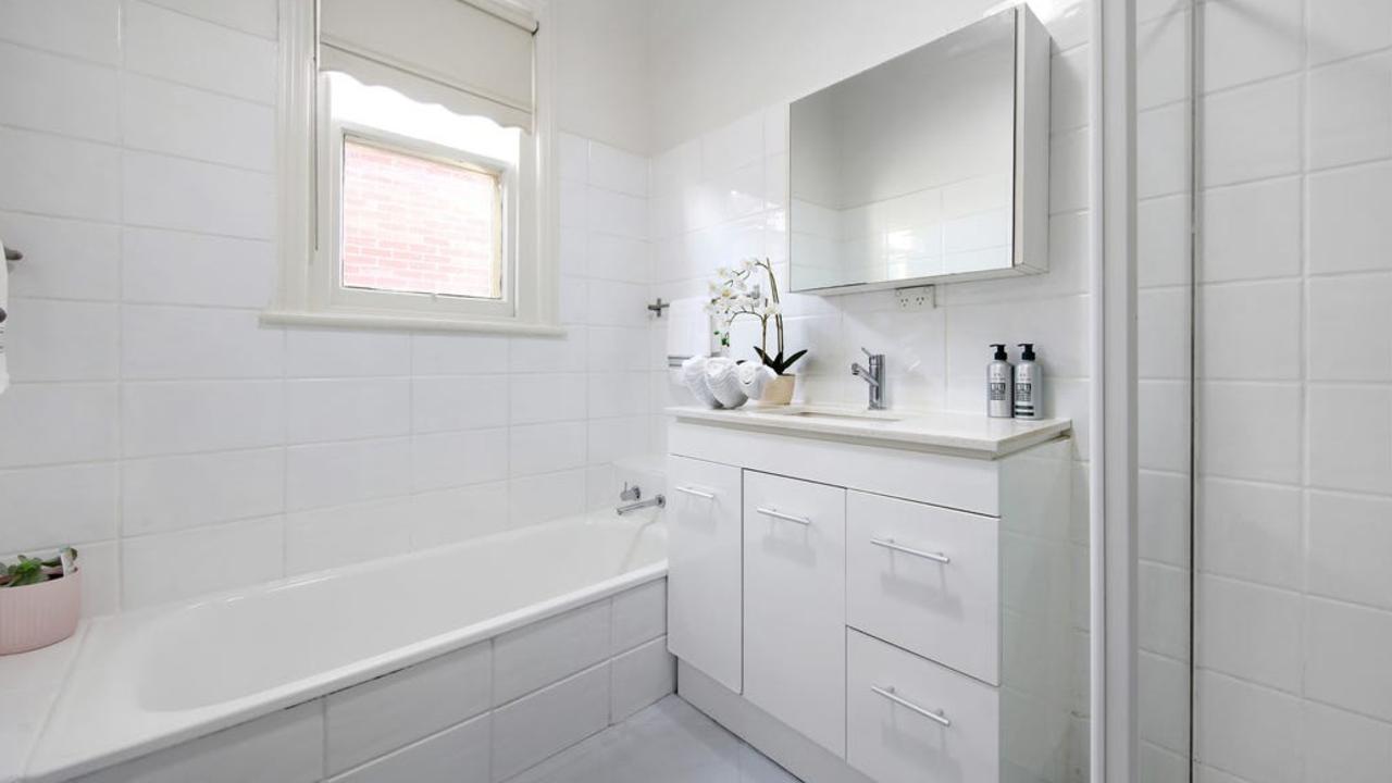 There’s a bath tub in the bathroom, while the house also has a separate toilet and a laundry.