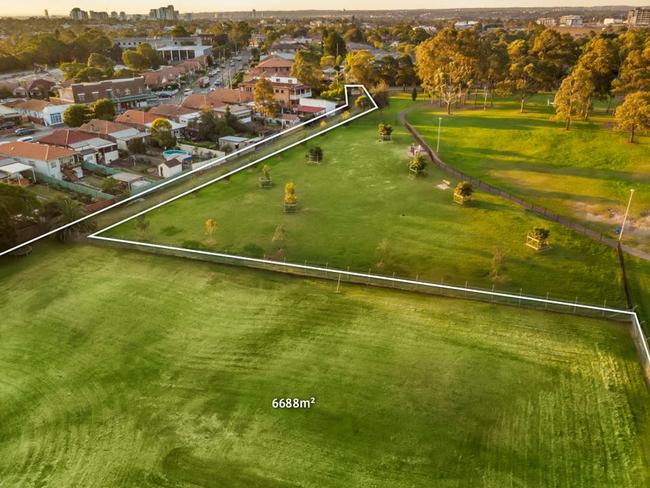 The site on 30 Trevenar Street, Ashbury, is surrounded by the Ashbury Peace Park.