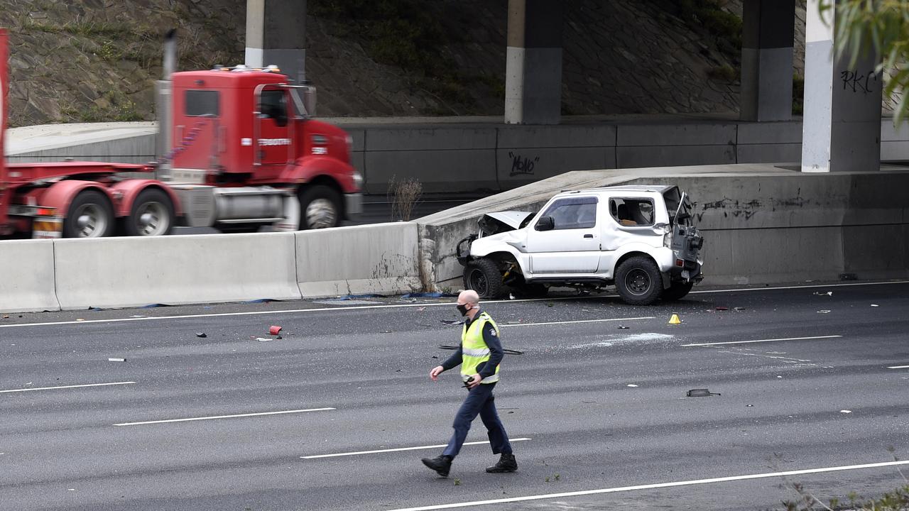 Monash Freeway Crash Good Samaritan Killed After Coming To Drivers Aid Au 8447