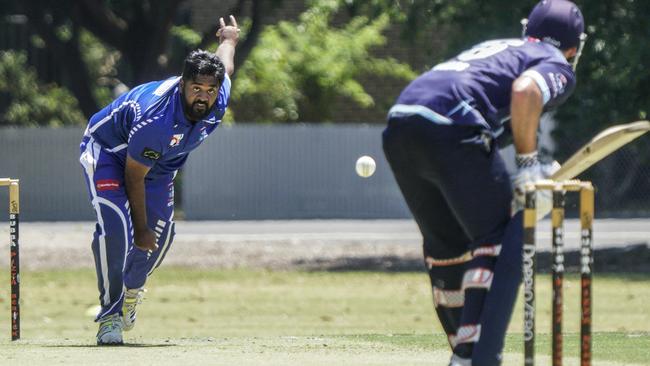 DDCA: Niranjen Kumar bowling for Parkmore Pirates. Picture: Valeriu Campan