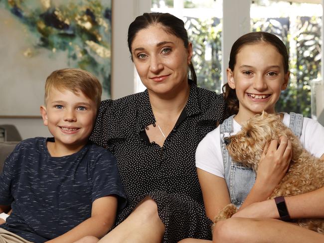 War Widow Gwen Cherne with her children. Picture: Tim Hunter.