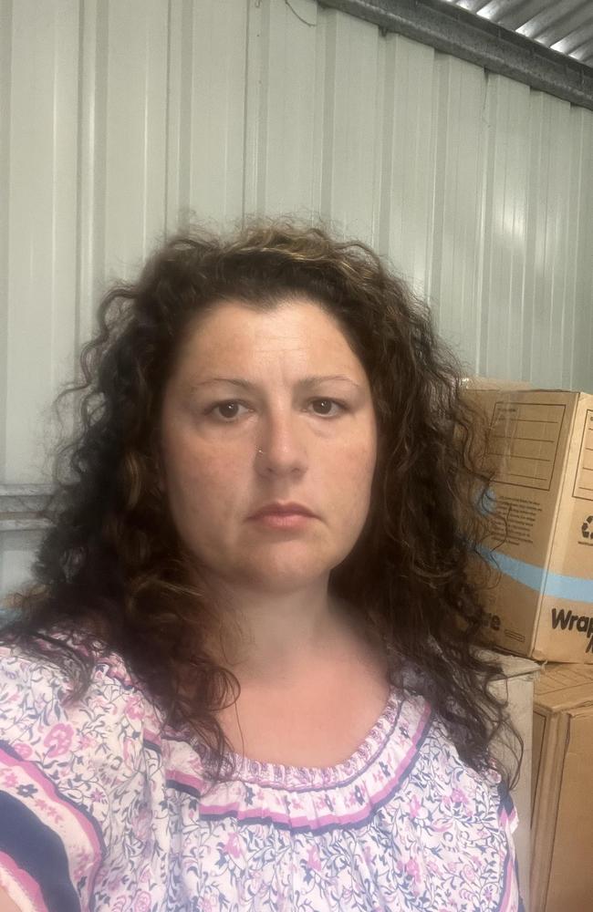 Local deputy principal Rachael Eastwell has praised the kindness of the community after a 'nightmare' scam disrupted her big move. (Photo: Supplied)