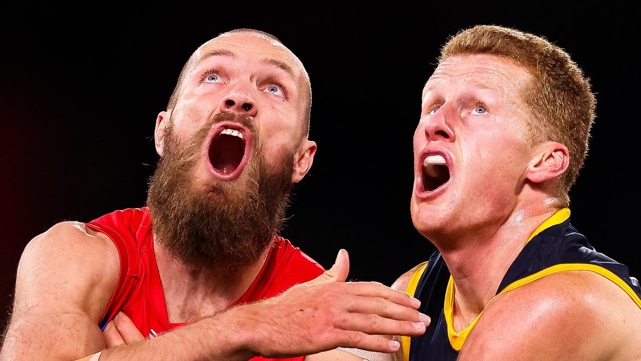 AFL 2023: Max Gawn Reilly O’Brien, Adelaide vs. Melbourne round 19 ...