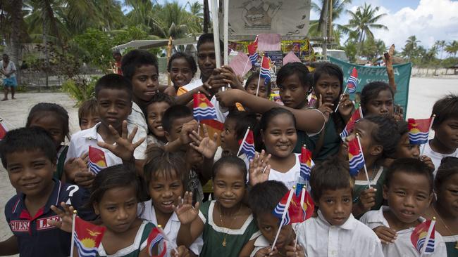 Children on Maiana island, one of the islands of Kiribati.