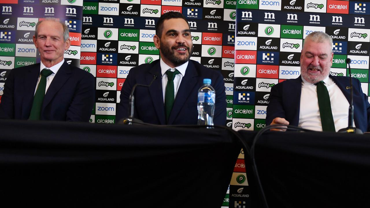 Shane Richardson (R) helped bring Wayne Bennett to South Sydney in 2019. Picture: AAP/Dean Lewins