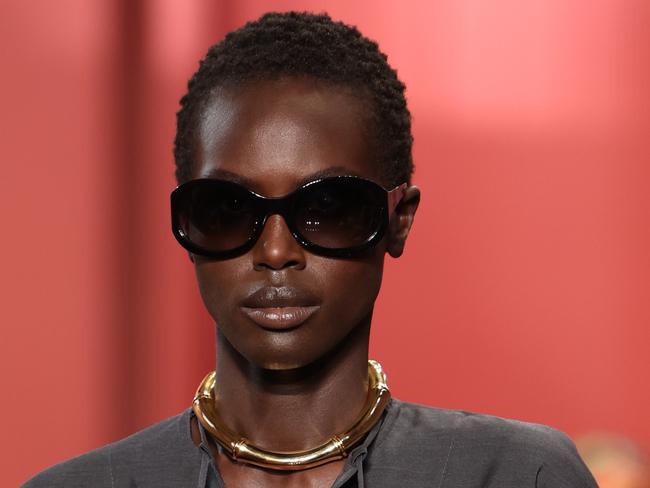 MILAN, ITALY - SEPTEMBER 20: A model walks the runway at the Gucci  Women's Spring Summer 2025 Fashion Show during the Milan Fashion Week Womenswear Spring/Summer 2025 at Triennale di Milano on September 20, 2024 in Milan, Italy. (Photo by Daniele Venturelli/Getty Images for Gucci)