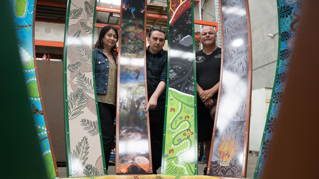 Marli Moir, Ben Beeton, and Shannon Bauwens standing beside the Genestreaming Journey Sculpture as they farewell it to its home in Singapore Gardens by the Bay. September 6, 2024. Picture: Christine Schindler
