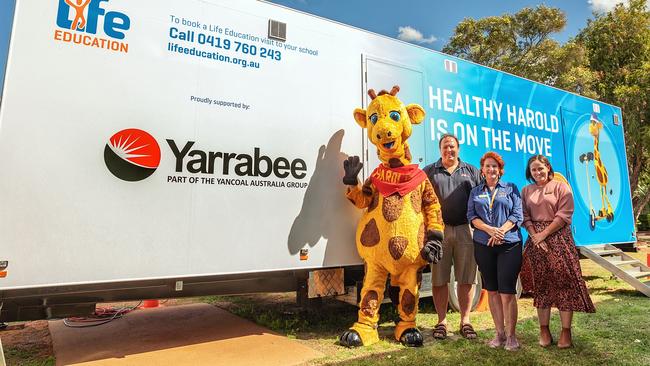 A successful session at Blackwater North State School with Healthy Harold, Tom Hayes (Yarrabee Coal), Liz Hills (Healthy Harold Educator) and Lisa Wogand (Blackwater North State School Principal).