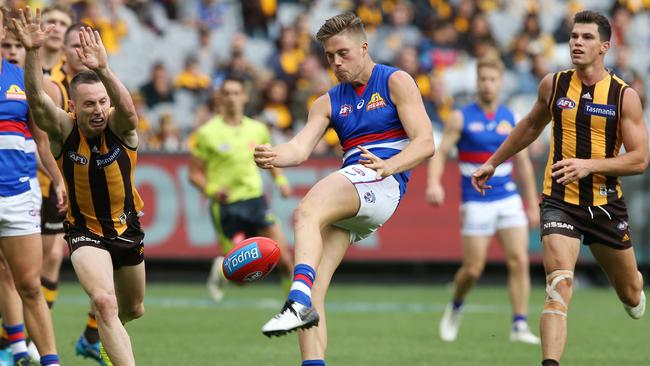 Schache snaps a goal against Hawthorn last week. Picture: Michael Klein.