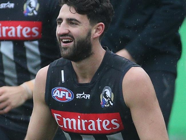 Alex Fasolo warms up during Collingwood Magpies training at Olympic Park on Thursday, July 7, 2016, in Melbourne, Victoria, Australia. Picture: Hamish Blair