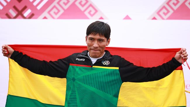 Hector Garibay was first past the line. Photo by Hector Vivas/Getty Images