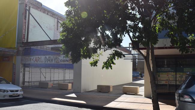 East Street walkway, taken from East Street in June 2022.