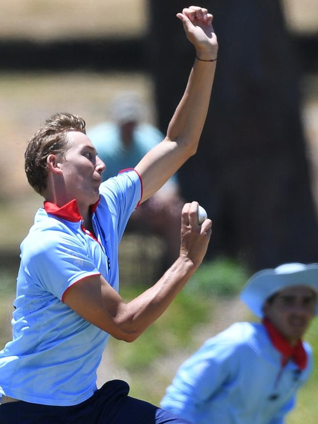 NSW Metro bowler Charlie Anderson during the grand final at Karen Rolton Oval 22 December, 2022, Cricket Australia U19 Male National Championships 2022-23.Picture: Cricket Australia.