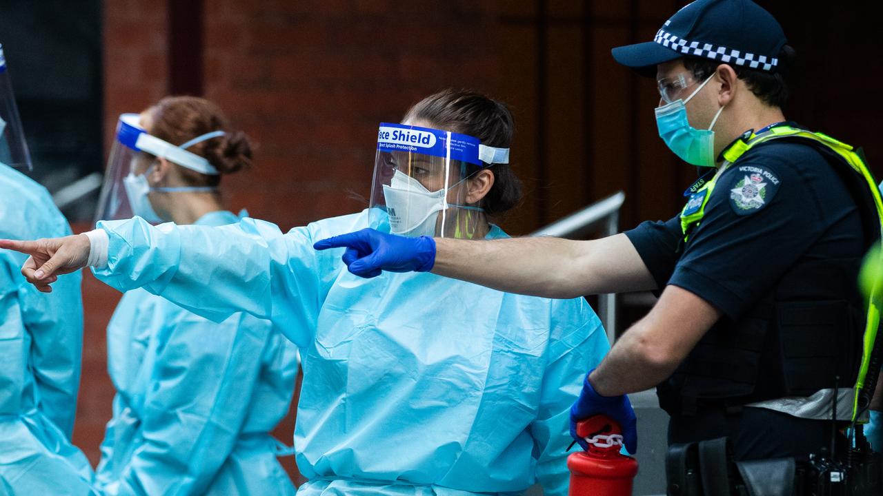 Anyone who visited the suburbs between April 6 and 9 with mild COVID-19 symptoms is urged to get tested. Picture: Asanka Ratnayake/Getty Images