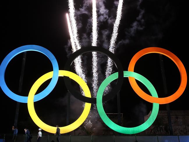 RIO DE JANEIRO, BRAZIL - MAY 20: The Olympic Rings are unveiled at a ceremony at Madureira Park May 20, 2015 in Rio de Janeiro, Brazil. (Photo by Matthew Stockman/Getty Images)