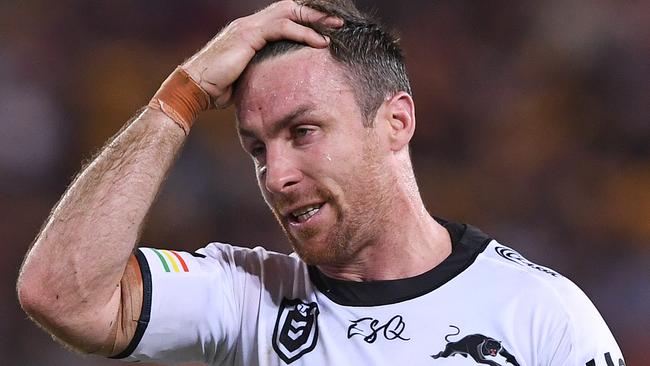 Maloney has endured a wretched season. AAP Image/Dave Hunt.