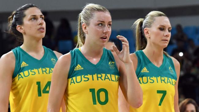 Marianna Tolo, Rachel Jarry and Penny Taylor during the Rio 2016 Olympic Games. Photo: AFP.