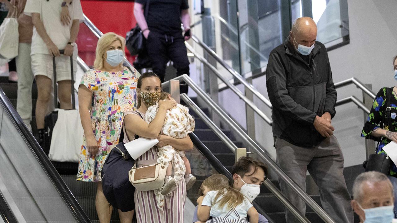 There was a rush to escape Sydney last night as travel restrictions were imposed. Picture: David Geraghty