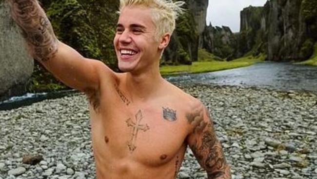 Justin Bieber Naked Photos Bora Bora Swimming Pool Dip Pictures Go Viral The Courier Mail 6433