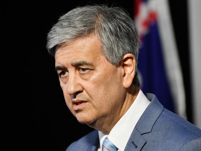 South Australian Treasurer Rob Lucas speaks to the media in Adelaide, Thursday, March 26, 2020. The State Government is announcing a one billion dollar stimulus package for the economy. (AAP Image/David Mariuz) NO ARCHIVING