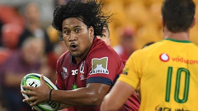 Brandon Paenga-Amosa of the Reds (left) in action during the Round 4 Super Rugby match between the Queensland Reds and the Bulls at Suncorp Stadium in Brisbane, Saturday, March 10, 2018. (AAP Image/Dan Peled) NO ARCHIVING, EDITORIAL USE ONLY