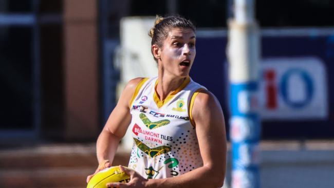 Jasmyn Hewett had a massive final quarter for PINT against St Mary's in the 2022-23 NTFL prelim final. Picture: Celina Whan / AFLNT Media