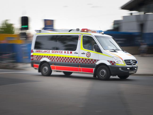 A man has suffered serious injuries after a crash at Minnamurra.