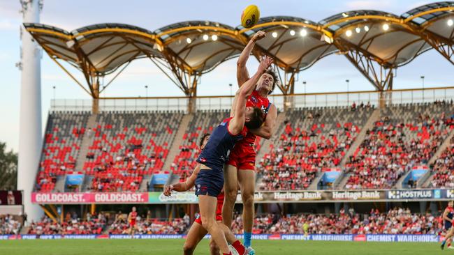 It’s not all smooth sailing on the Glitter Strip. Photo by Russell Freeman/AFL Photos via Getty Images.