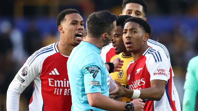 Arsenal ‘fuming’ after overcoming red, Liverpool one step closer